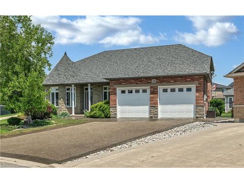 34 Penfold Court, Mount Hope, ON - Outdoor With Facade