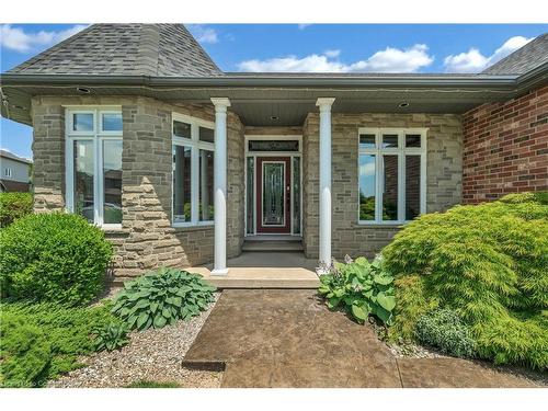 34 Penfold Court, Mount Hope, ON - Outdoor With Facade