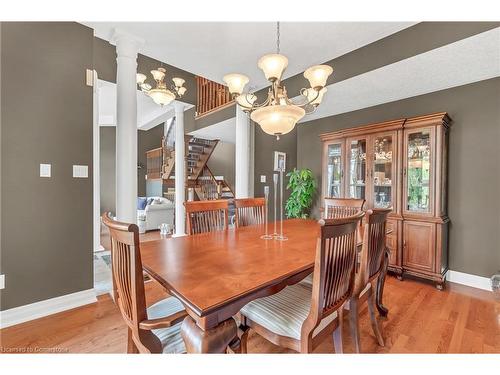 34 Penfold Court, Mount Hope, ON - Indoor Photo Showing Dining Room