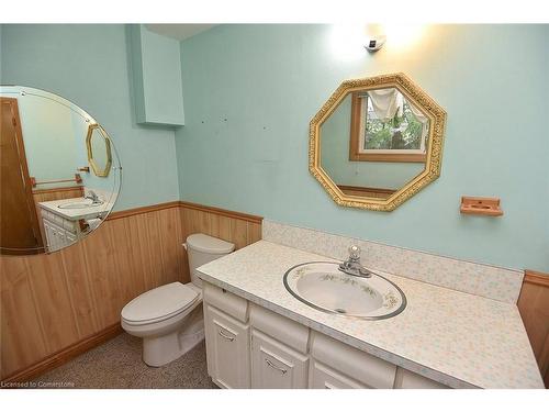 25 Silvercrest Drive, Hamilton, ON - Indoor Photo Showing Bathroom