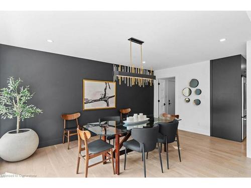 928 Glen Acres Court, Burlington, ON - Indoor Photo Showing Dining Room