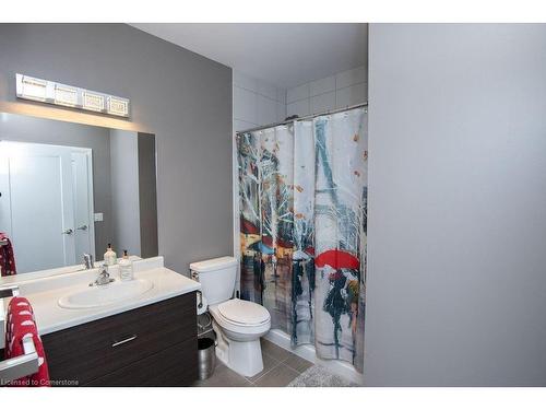 610-16 Concord Place, Grimsby, ON - Indoor Photo Showing Bathroom