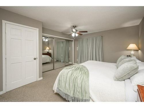 181 Millen Road, Stoney Creek, ON - Indoor Photo Showing Bedroom