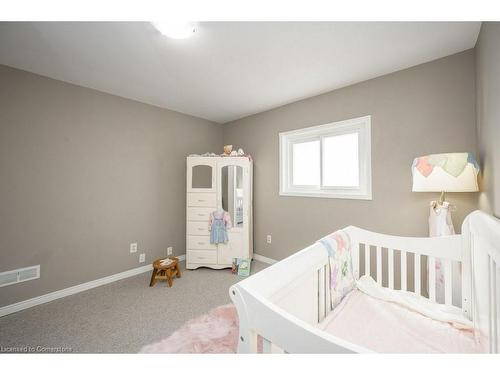 181 Millen Road, Stoney Creek, ON - Indoor Photo Showing Bedroom