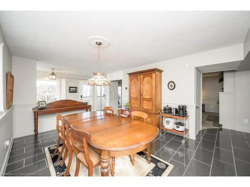 181 Millen Road, Stoney Creek, ON - Indoor Photo Showing Dining Room