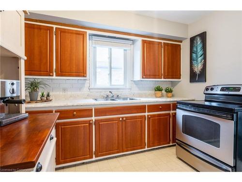 276 Bowman Street, Hamilton, ON - Indoor Photo Showing Kitchen With Double Sink