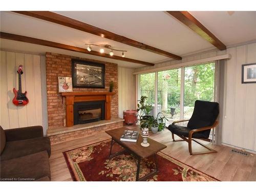 182 Old Ancaster Road, Dundas, ON - Indoor Photo Showing Living Room With Fireplace