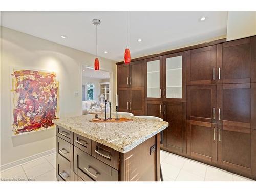 126 Brant Street, Oakville, ON - Indoor Photo Showing Kitchen