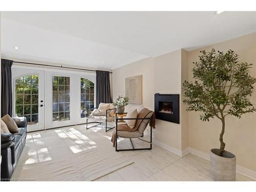 126 Brant Street, Oakville, ON - Indoor Photo Showing Living Room With Fireplace