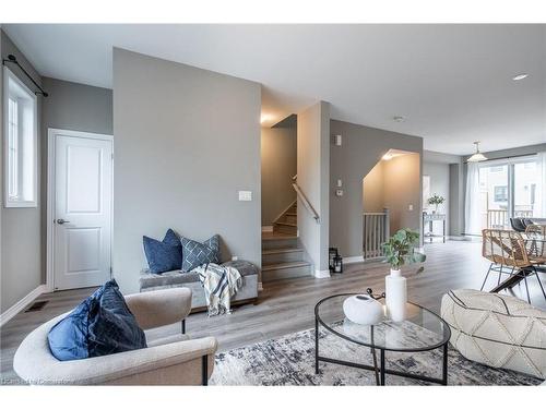 126-1890 Rymal Road E, Stoney Creek, ON - Indoor Photo Showing Living Room