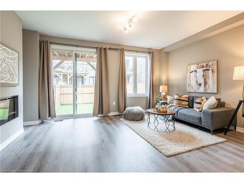 126-1890 Rymal Road E, Stoney Creek, ON - Indoor Photo Showing Living Room