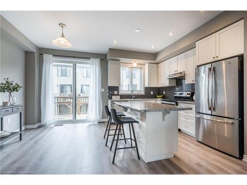 126-1890 Rymal Road E, Stoney Creek, ON - Indoor Photo Showing Kitchen With Stainless Steel Kitchen With Upgraded Kitchen