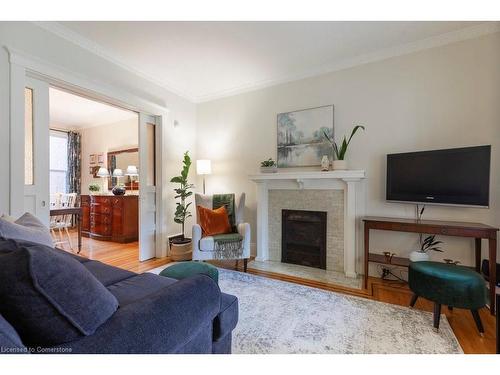 40 Gladstone Avenue, Hamilton, ON - Indoor Photo Showing Living Room With Fireplace