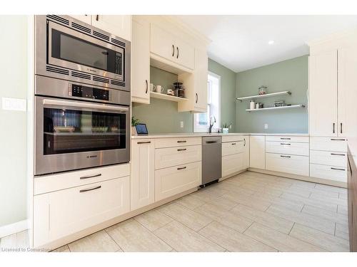 47 Mountain Avenue, Hamilton, ON - Indoor Photo Showing Kitchen