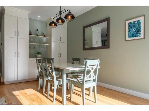 47 Mountain Avenue, Hamilton, ON - Indoor Photo Showing Dining Room