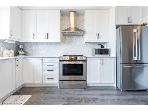 35-61 Soho Street, Hamilton, ON - Indoor Photo Showing Kitchen With Stainless Steel Kitchen With Upgraded Kitchen