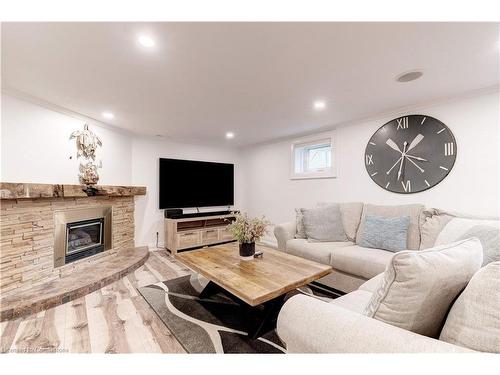 608 Lorne Street, Burlington, ON - Indoor Photo Showing Living Room With Fireplace