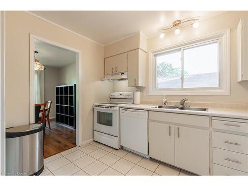 294 Parkside Drive, Hamilton, ON - Indoor Photo Showing Kitchen With Double Sink