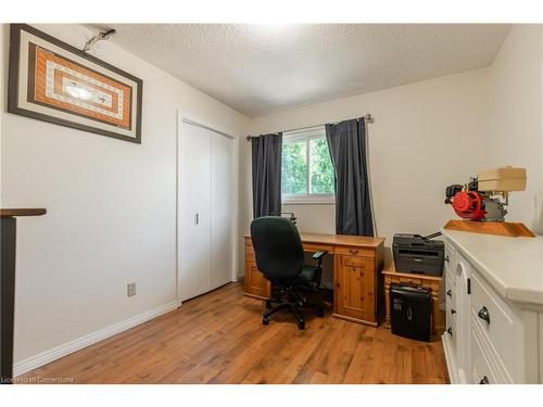 294 Parkside Drive, Hamilton, ON - Indoor Photo Showing Other Room