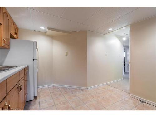 294 Parkside Drive, Hamilton, ON - Indoor Photo Showing Kitchen