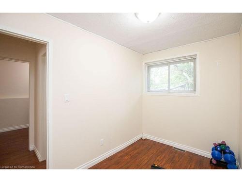 2090 Linmouth Terrace, Burlington, ON - Indoor Photo Showing Other Room