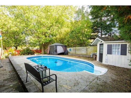 2090 Linmouth Terrace, Burlington, ON - Outdoor With In Ground Pool With Backyard