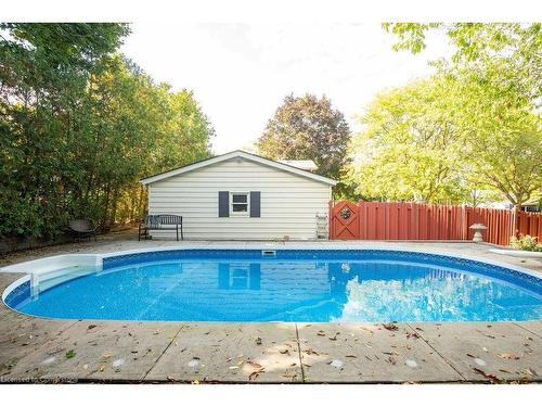 2090 Linmouth Terrace, Burlington, ON - Outdoor With In Ground Pool With Backyard