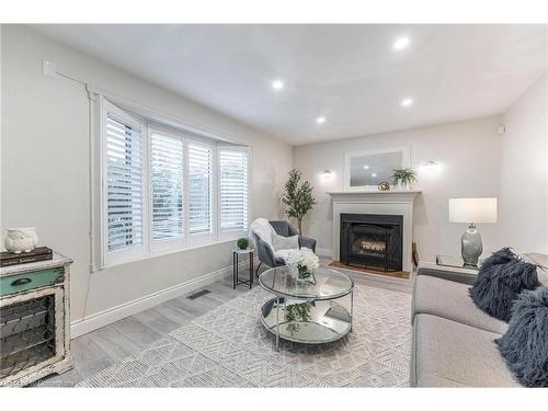 270 Rowntree Drive, Hamilton, ON - Indoor Photo Showing Living Room With Fireplace