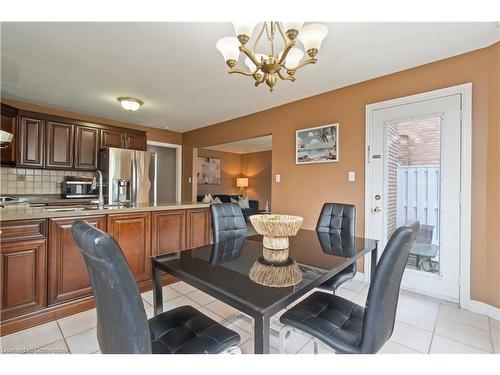 112 Stone Church Road W, Hamilton, ON - Indoor Photo Showing Dining Room