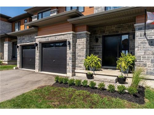 4069 Brock Street, Beamsville, ON - Outdoor