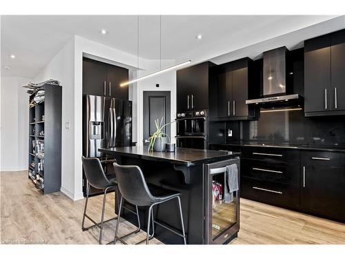 4069 Brock Street, Beamsville, ON - Indoor Photo Showing Kitchen With Upgraded Kitchen