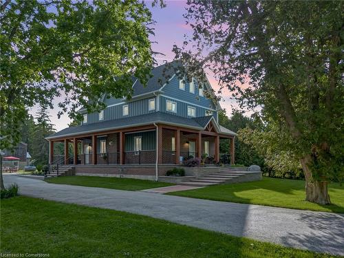 8 Confederation Street, Halton Hills, ON - Outdoor With Deck Patio Veranda With Facade