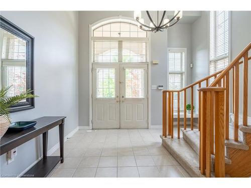 504 Geranium Lane, Burlington, ON - Indoor Photo Showing Other Room