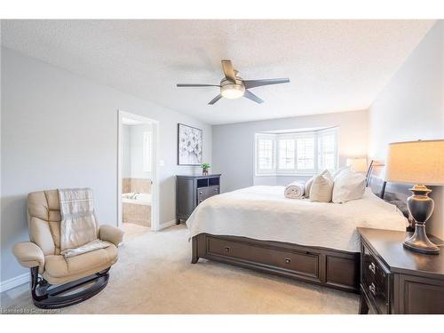 504 Geranium Lane, Burlington, ON - Indoor Photo Showing Bedroom