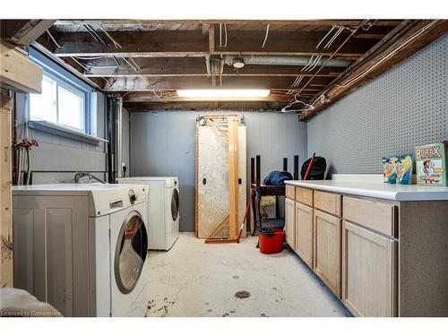 51 Ipswich Road, Hamilton, ON - Indoor Photo Showing Laundry Room