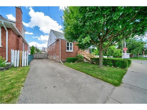 55 East 13Th Street, Hamilton, ON - Outdoor