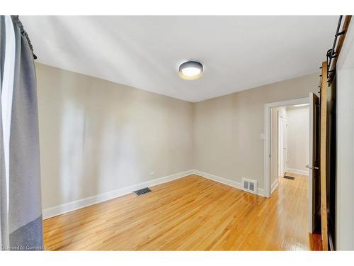 55 East 13Th Street, Hamilton, ON - Indoor Photo Showing Other Room