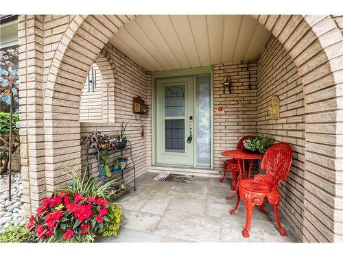 29 Abbington Drive, Hamilton, ON - Outdoor