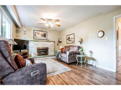 29 Abbington Drive, Hamilton, ON - Indoor Photo Showing Living Room With Fireplace