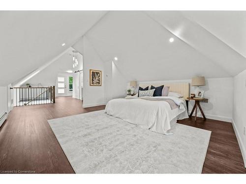 89 Lynden Road, Flamborough, ON - Indoor Photo Showing Bedroom