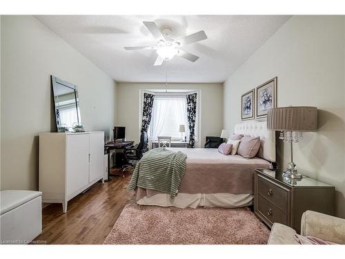 97 Sandollar Drive, Mount Hope, ON - Indoor Photo Showing Bedroom