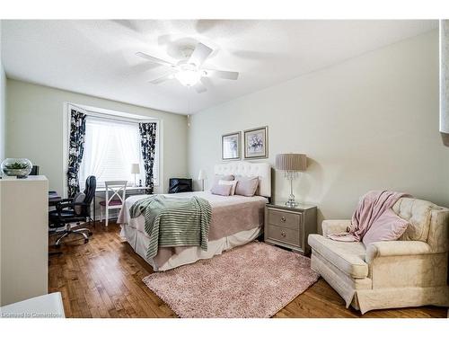 97 Sandollar Drive, Mount Hope, ON - Indoor Photo Showing Bedroom