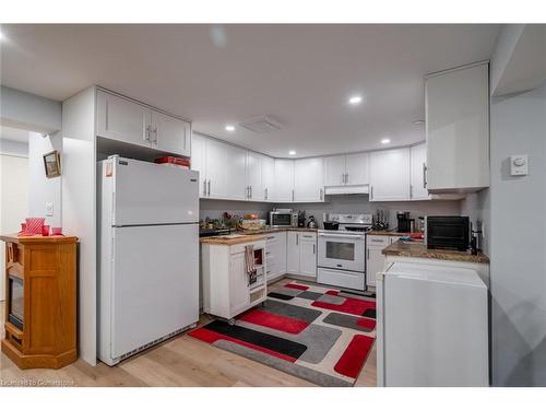 81 Hamilton Street N, Waterdown, ON - Indoor Photo Showing Kitchen