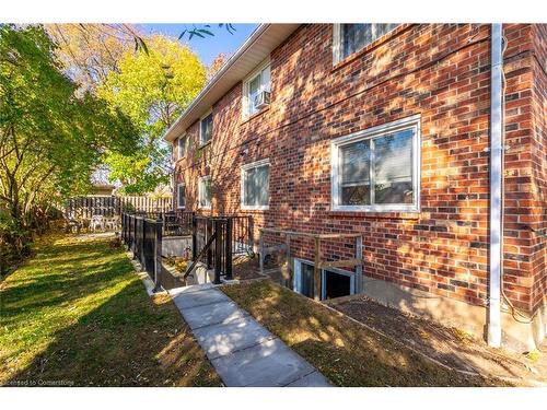 81 Hamilton Street N, Waterdown, ON - Outdoor