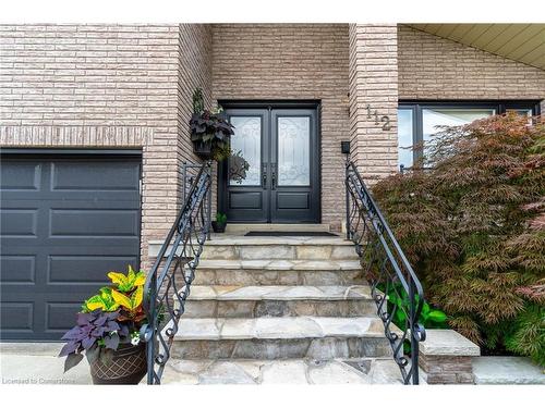 112 Henley Drive, Stoney Creek, ON - Outdoor