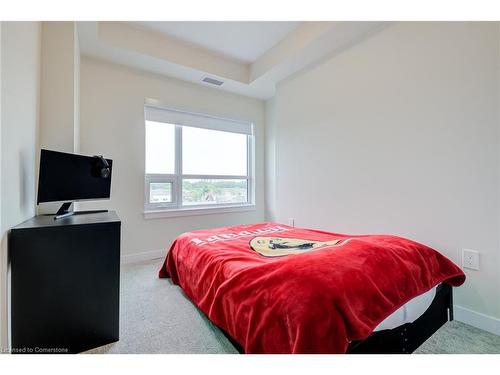 416-121 #8 Highway, Stoney Creek, ON - Indoor Photo Showing Bedroom