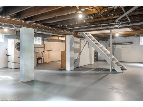 299 Merle Avenue, Burlington, ON - Indoor Photo Showing Basement