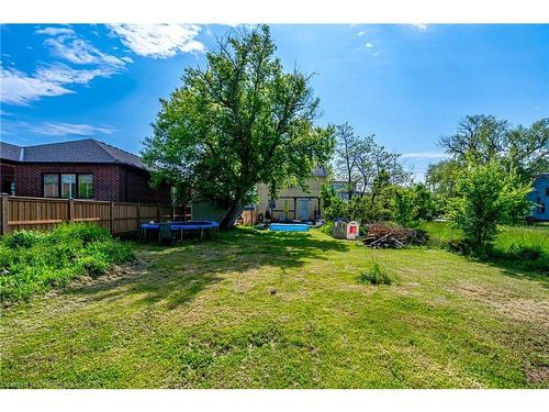 293 Fifty Road, Stoney Creek, ON - Outdoor With Backyard