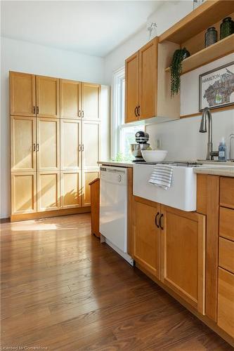 77 Poulette Street, Hamilton, ON - Indoor Photo Showing Kitchen