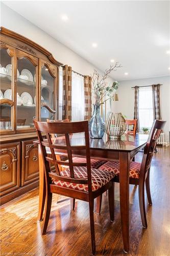 77 Poulette Street, Hamilton, ON - Indoor Photo Showing Dining Room